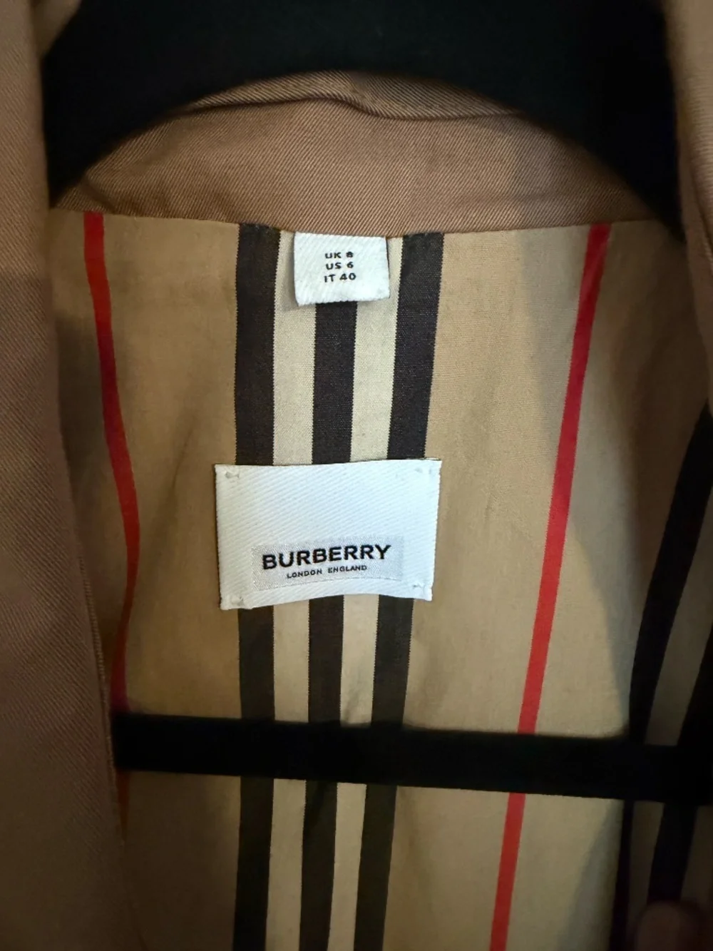 Burberry Trench coat Dark Honey Color White Label Striped Lining Size US 6 UK 8 - Picture 3 of 7